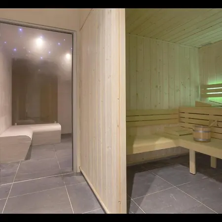 Appartement In With Ski-in Ski-out Access