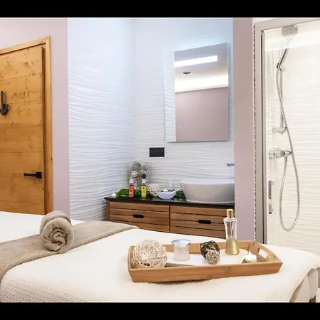 Appartement In With Ski-in Ski-out Access