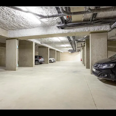 In With Ski-in Ski-out Access Appartement *
