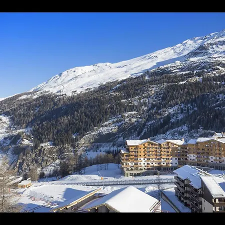 Appartement In With Ski-in Ski-out Access Tignes